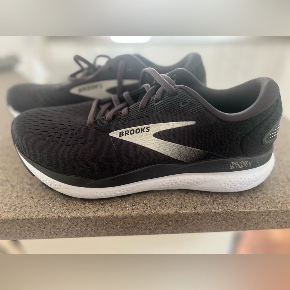 Brooks Women’s  Black and Gray Athletic Shoes - Ghost Size 11W